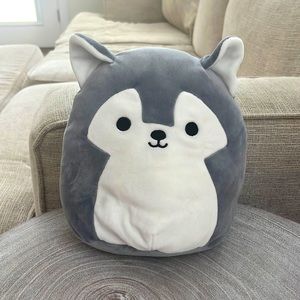 Husky Squishmallow